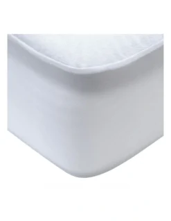 Queen Size Waterproof Bamboo Mattress Protector -Linen House Shop 757113220 3 720x928