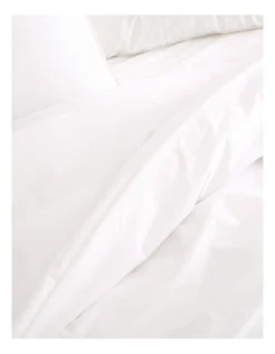 Eclipse Smooth Dynatex Waterproof Quilt Protector -Linen House Shop 815803210 6 720x928