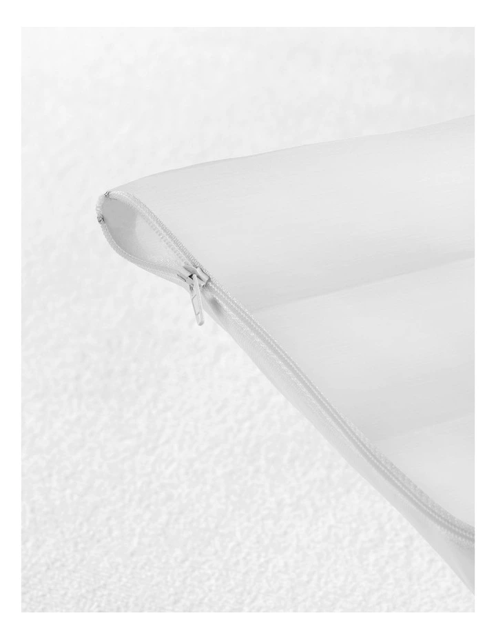 Quilted Waterproof Pillow Protector 6 Quilted Waterproof Pillow Protector - Image 4