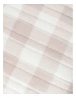 Heritage Check Heated Throw -Linen House Shop 870756040 2 1 720x928
