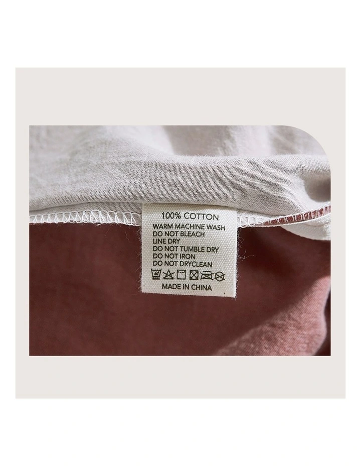 Cotton Queen Quilt Cover Set In Red/Beige 9 Cotton Queen Quilt Cover Set In Red/Beige - Image 7