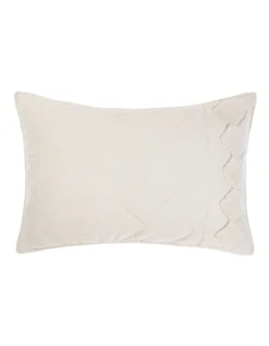 Linen House Martha Pillowcases In Vanilla