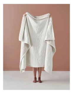 Myer Shop -Linen House Shop 929581390 929576350 2 720x928