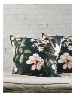 Verde Quilt Cover Set In Green -Linen House Shop 929713420 3 720x928