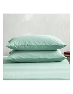 Double Duvet Cover Quilt Set In Green -Linen House Shop 965851030 3 720x928